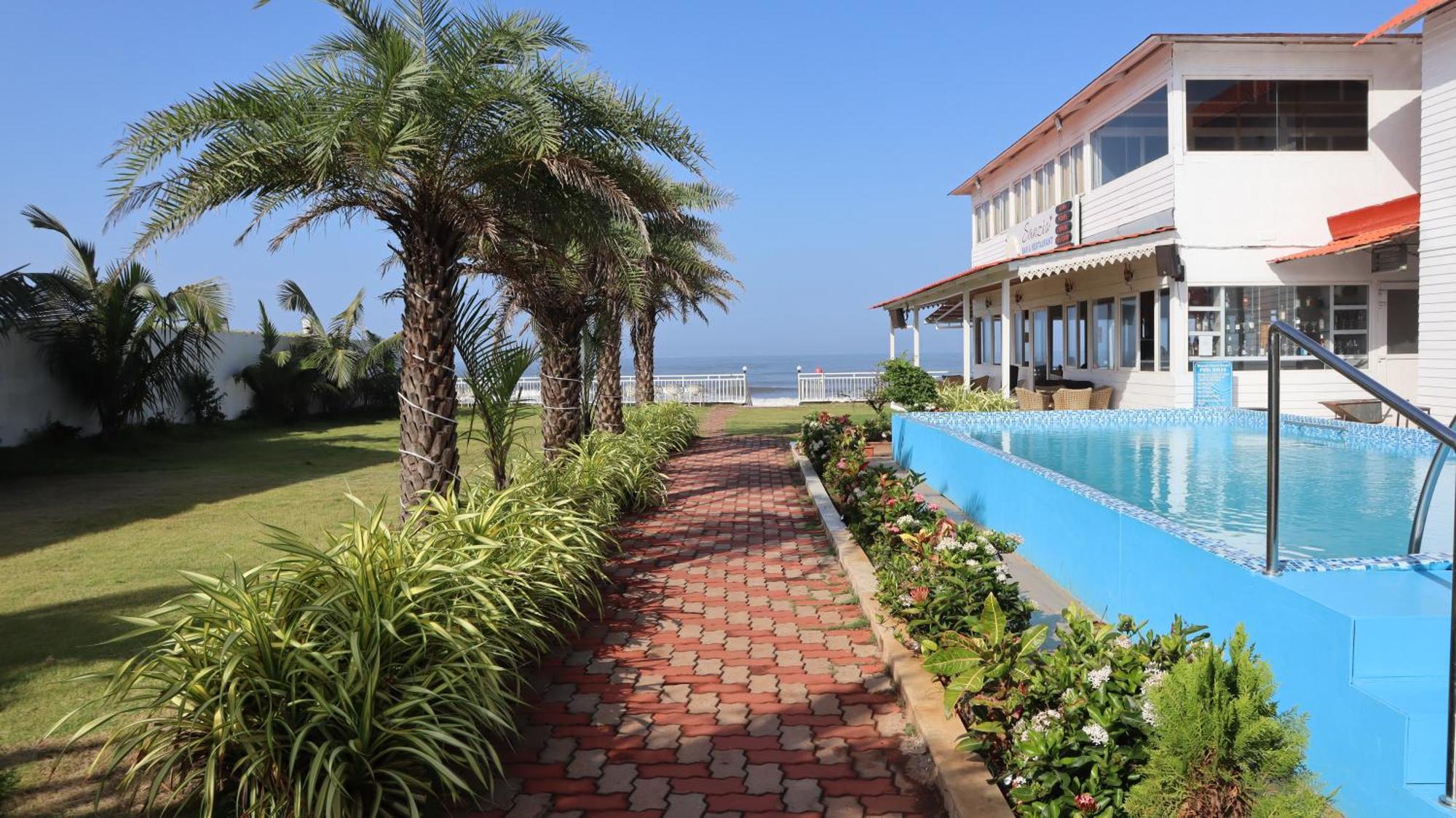 Maargit Beach Resort Mandrem Exterior foto